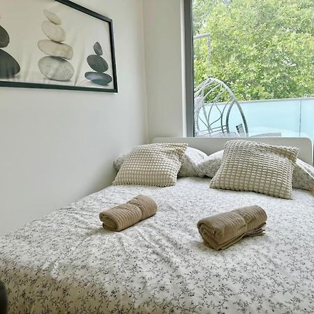 Rooftop Apartment With Balcony & Free Parking Vienna Exterior photo